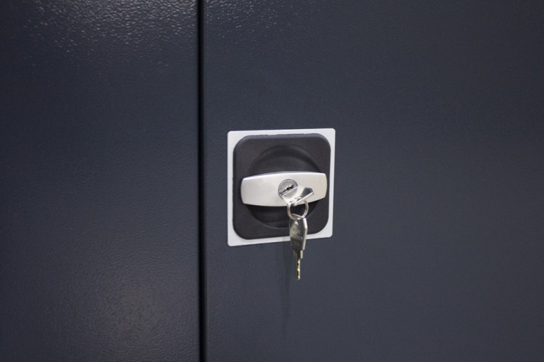 Шкаф SMART хозяйственный купить в Ухте