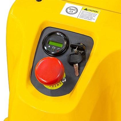 Штабелер электрический самоходный CDDR15-III (1500 кг, 4,5 м, 24В / 240Ач) SMARTLIFT (SMART) купить в Ухте