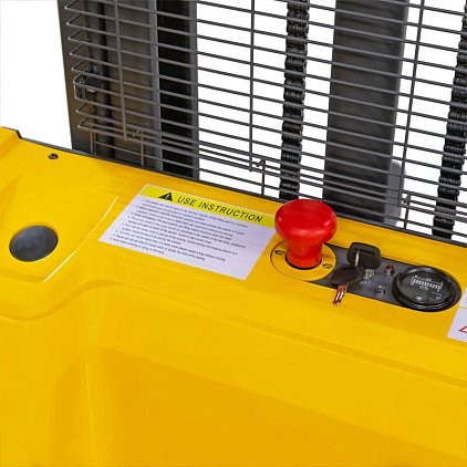 Штабелер электрический самоходный CDD15R-E (N) (1500 кг; 3,3 м; 24В / 105Ач) SMARTLIFT (SMART) купить в Ухте