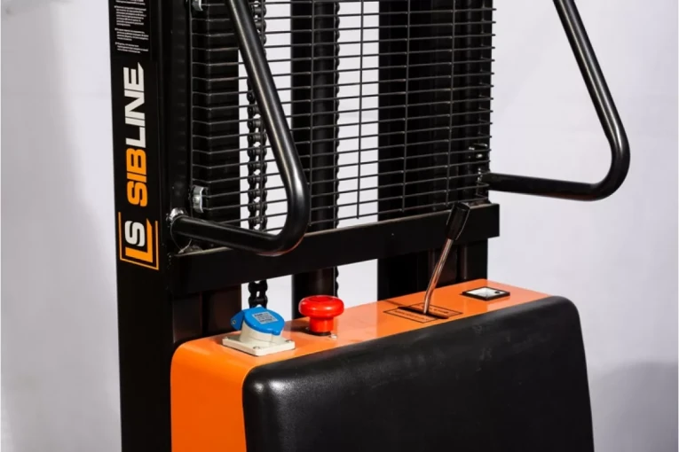 Штабелер с электроподъемом 1,5 т - 2,5 м Вилы: 1100 , Гелевая АКБ, SPN1525 SIBLINE купить в Ухте Штабелер с электроподъемом 1,5 т - 2,5 м Вилы: 1100 , Гелевая АКБ, SPN1525 SIBLINE купить в Ухте
