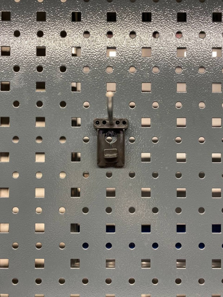 Крючок 100 мм купить в Ухте