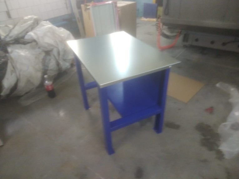 Верстак-стол бестумбовый ВП-1 купить в Ухте Верстак-стол бестумбовый ВП-1 купить в Ухте