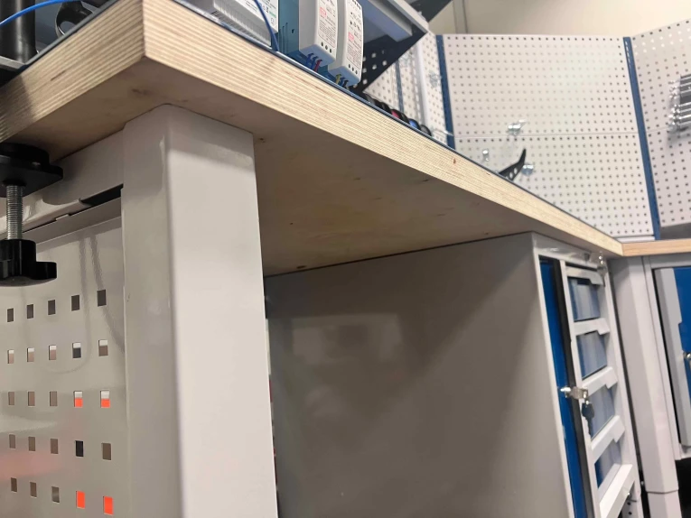 Стол-верстак Craft 2202.S4L34.24-2 купить в Ухте