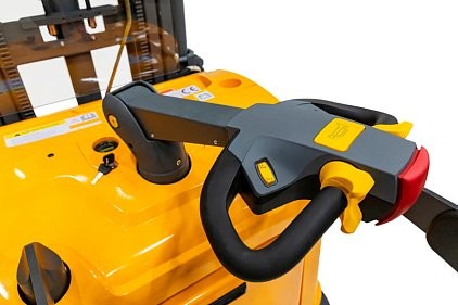 Штабелер электрический самоходный CDDK20 (2000 кг, 6,5 м, 24В / 300Ач, EPS) SMARTLIFT (SMART) купить в Ухте