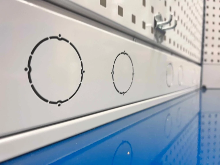 Стол-верстак Craft 2202.S7L26.24-2 купить в Ухте Стол-верстак Craft 2202.S7L26.24-2 купить в Ухте