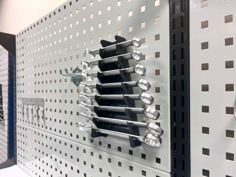 Стол-верстак Craft 2202.S7L26.24-2 купить в Ухте Стол-верстак Craft 2202.S7L26.24-2 купить в Ухте