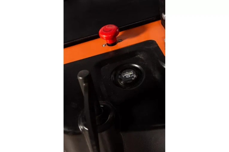 Штабелер электрический самоходный 1,6 т - 4,6 м Вилы: 1150 , АКБ Свинцово - кислотная, CL1646GP SIBLINE купить в Ухте